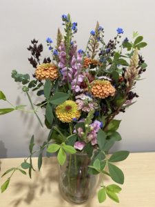CSA share flowers from Hannah Scates Kettler of Minerva's Meadow near State Center, Iowa