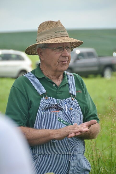 Ron Dunphy shares his knowledge at David Carbaugh's field day.